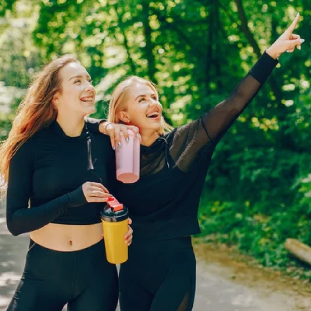 Meet your Posher, Conn